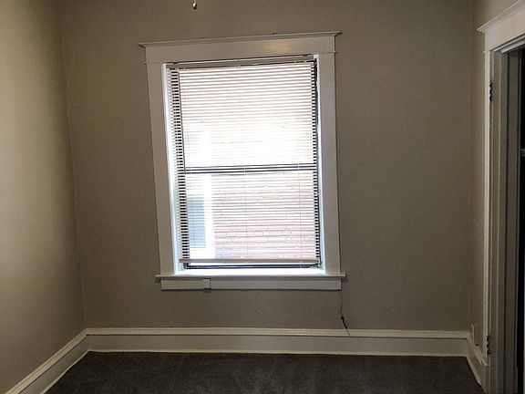 5th image of 2712 Holmes St APT 2