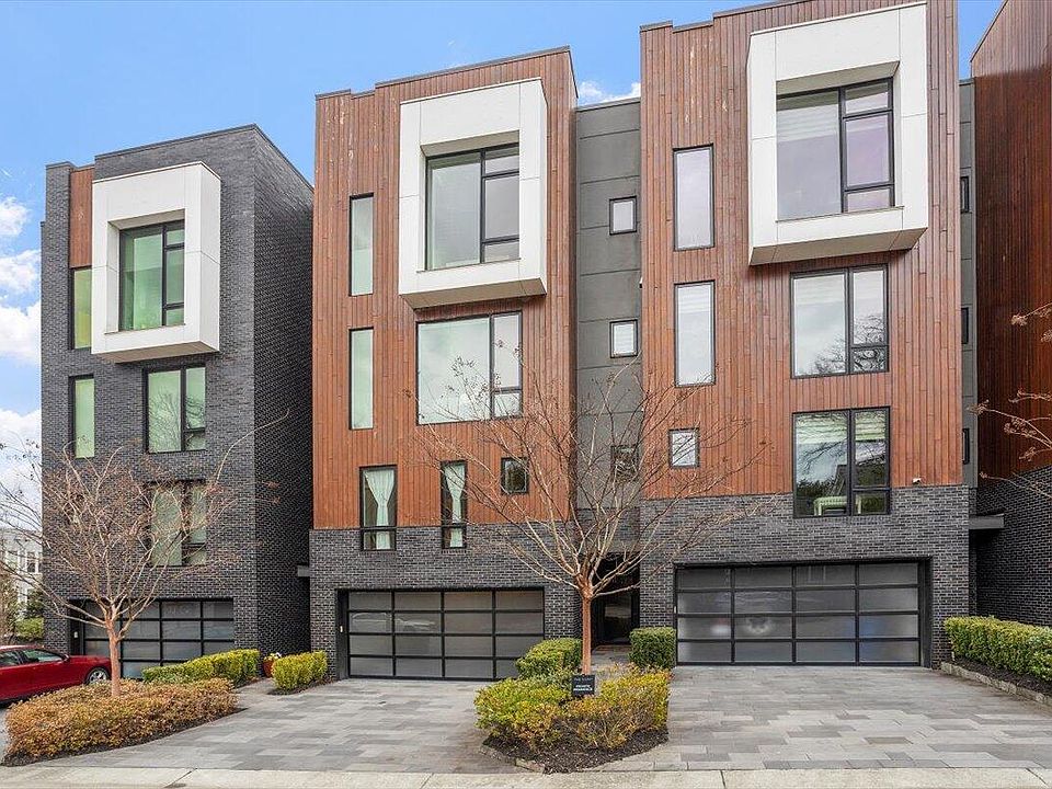 1st image of 206 Dundas Ln