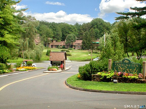 5th image of 8 Centerbrook Court #8