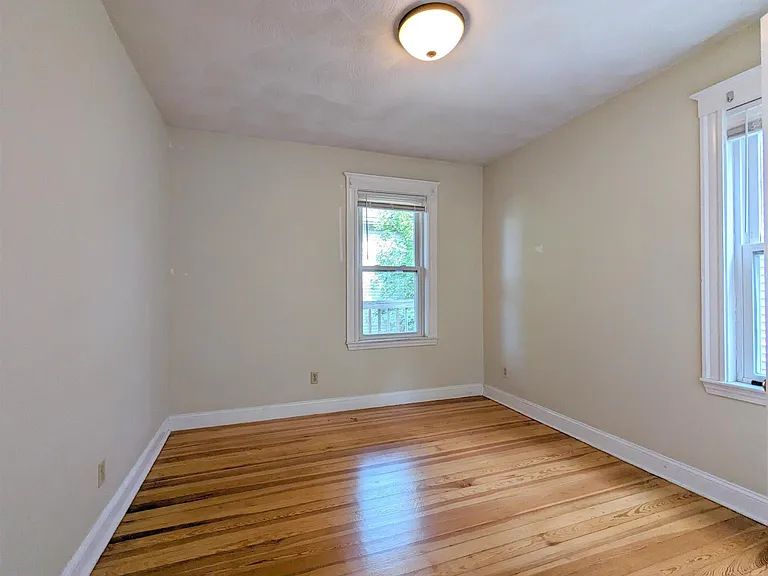 75 Conwell Ave #3 — Photo 13