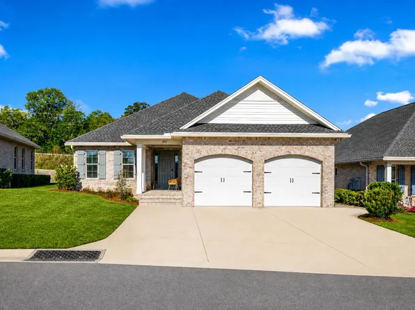 182 Raiders Trl, Valparaiso, FL 32580