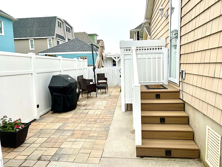 3108 Pacific Ave — Photo 18