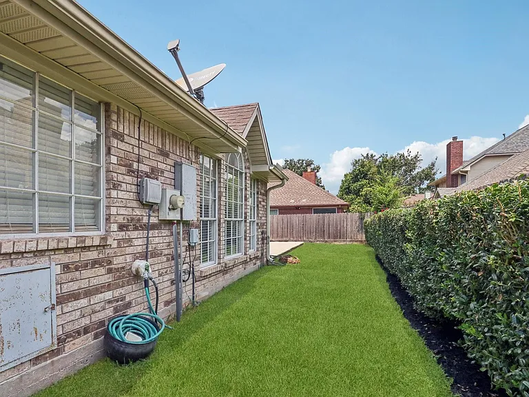 1322 W Forest Dr — Photo 31