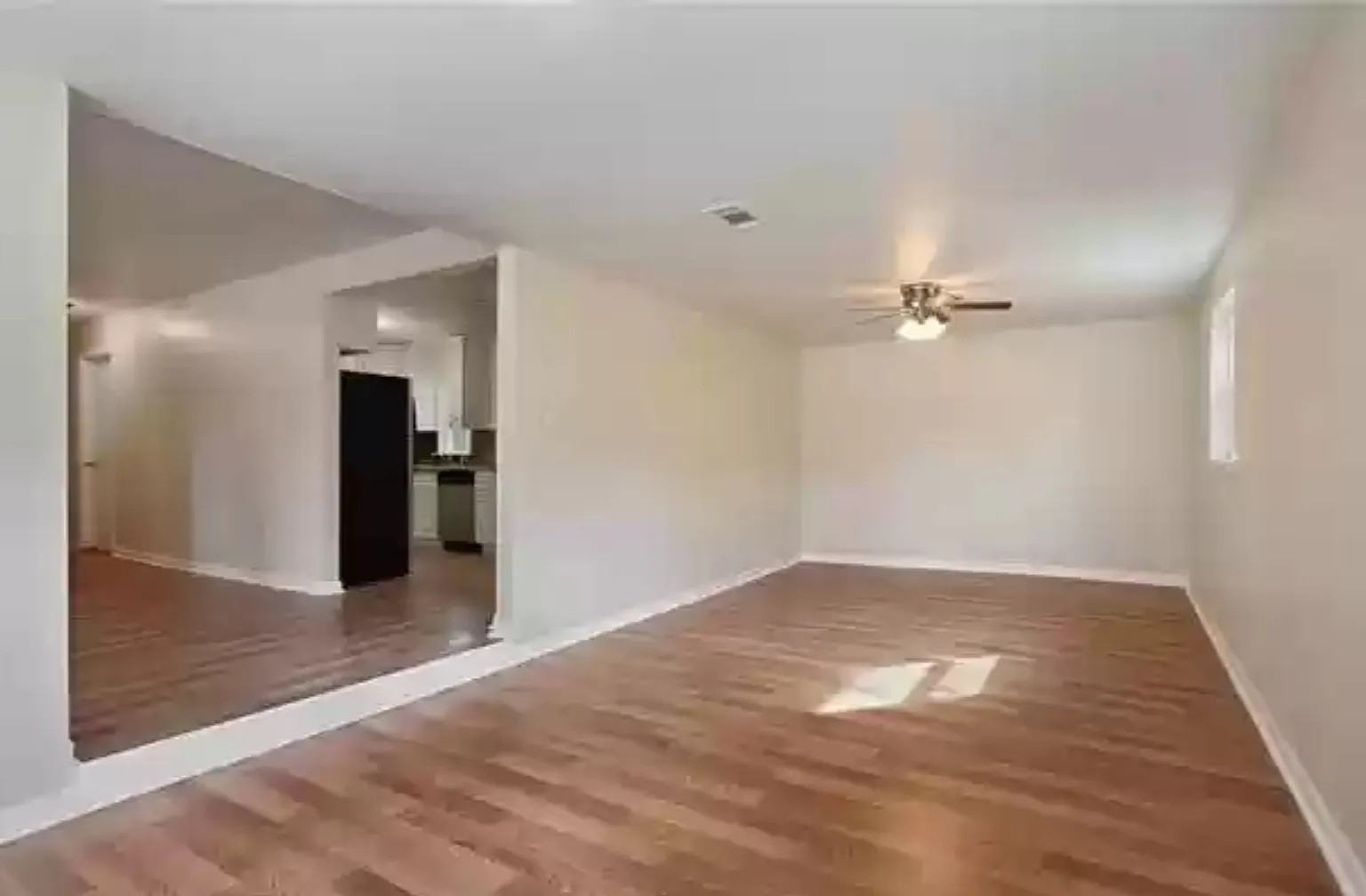 3 bed, 1593 sqft, $1,750 — Photo 2