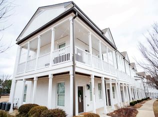 242 Town Center Dr, Oxford, MS 38655