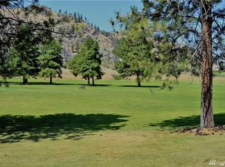 103 Golf Course Dr, Pateros, WA 98846