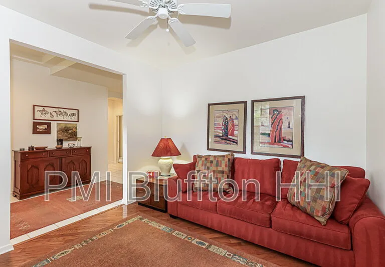 10 Raymond Rd — Photo 7