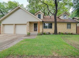 2729 Grove St, Irving, TX 75060