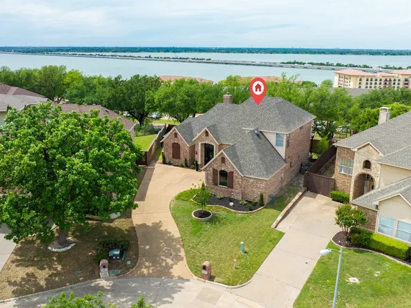 111 Mayflower Ct, Rockwall, TX 75032