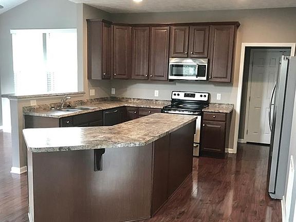 2nd image of 167 Park View Ct