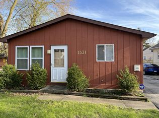 1531 Hyde Park Ave, Waukegan, IL 60085