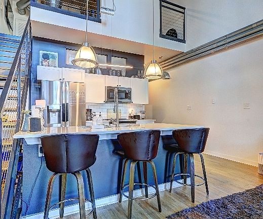 5th image of 260 18th St NW #10302
