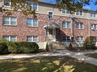 8A Mayberry Dr UNIT 2, Westborough, MA 01581