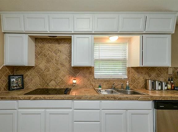 4th image of 4224 Ken Michael Ct