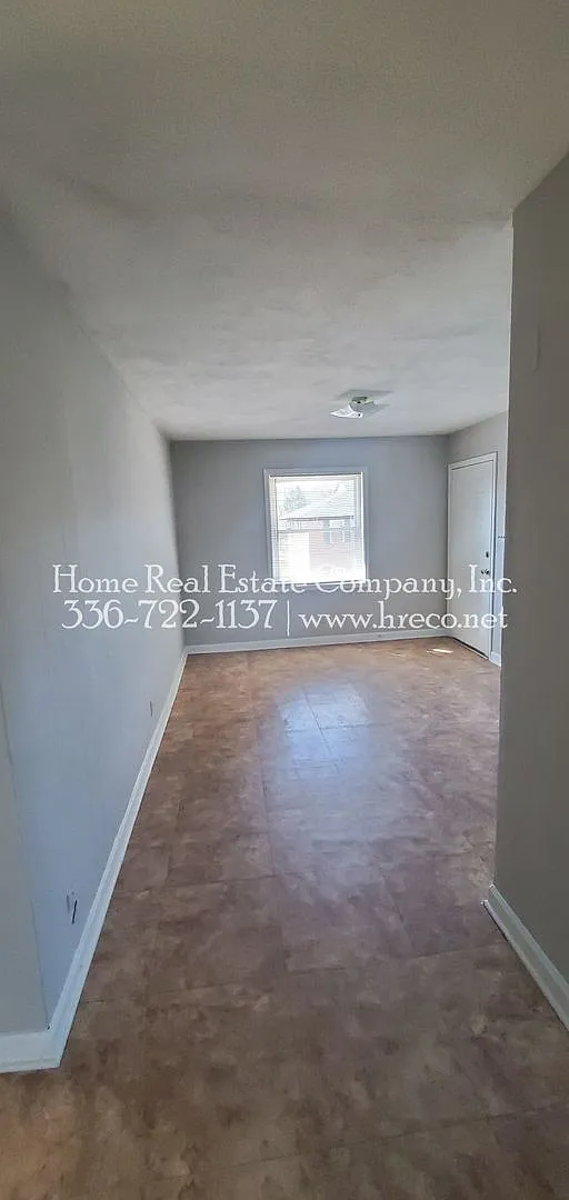 Cambridge Apartments | 603 W. 23rd Street Apt C — Photo 2