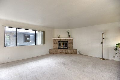 3rd image of 3381 La Canada Dr ##7