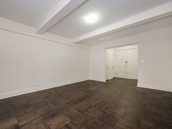 4th image of 35 E 35th St APT 8M