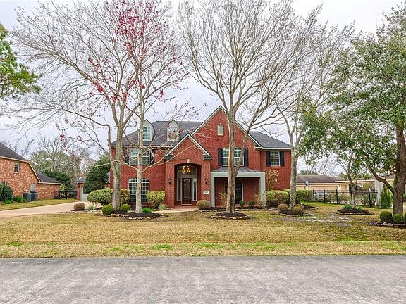 2nd image of 3708 Pine Chase Dr
