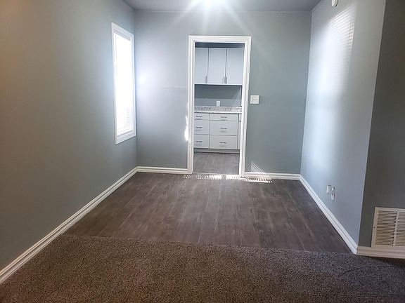 4th image of 1510 Hite Blvd