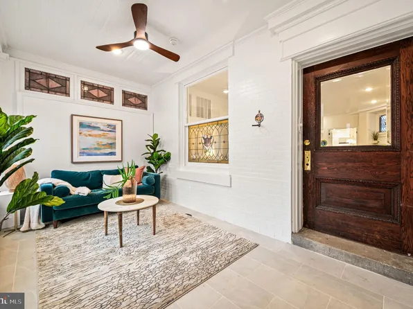 5209 Chester Ave, Philadelphia, PA 19143
