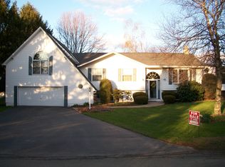 112 Mountainview Ct, Sugarloaf, PA 18249