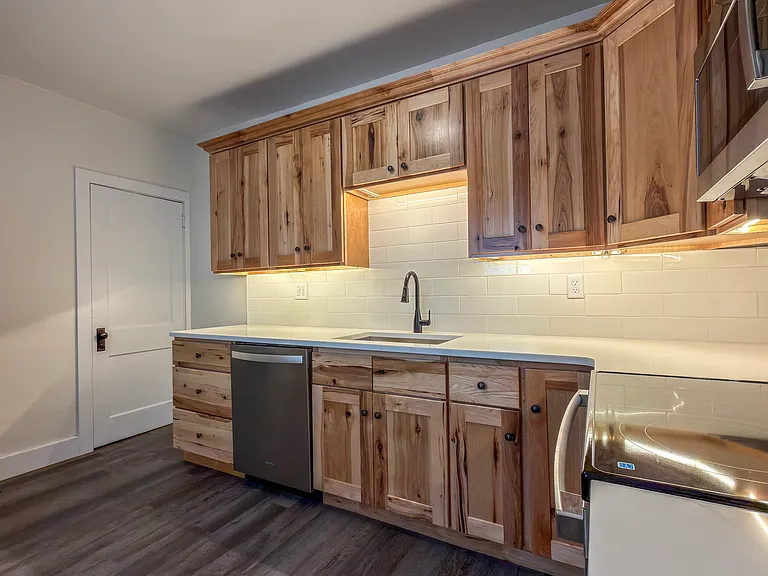 281 Church Ave — Photo 15