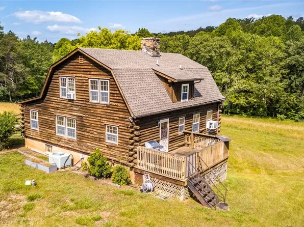 4384 Burnley Station Rd, Barboursville, VA 22923