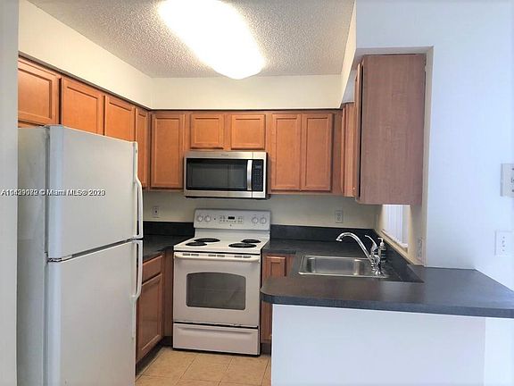 3rd image of 7640 Westwood Dr APT 414
