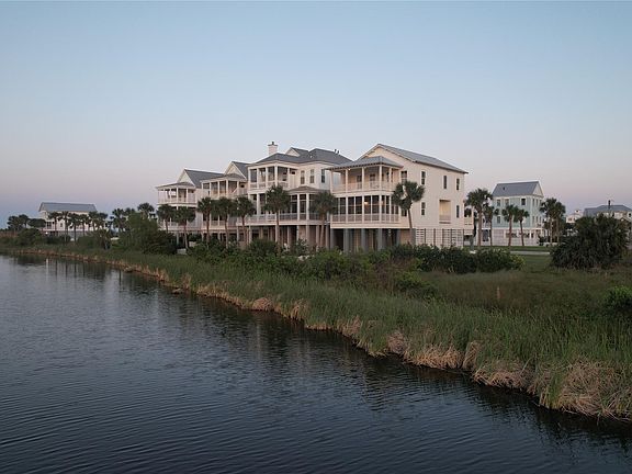 3rd image of 1510 Beachtown Dr