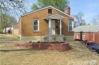 2nd image of 835 Harlan Ave