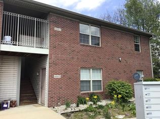 4282 Eclipse Way APT C, New Palestine, IN 46163