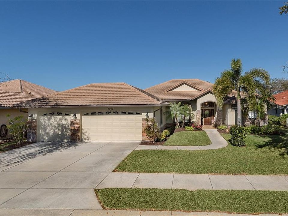 1st image of 4998 Bella Terra Dr