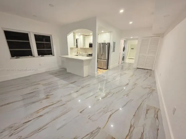 760 Euclid Ave APT 204, Miami Beach, FL 33139