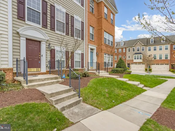 4240 Talmadge Cir, Suitland, MD 20746