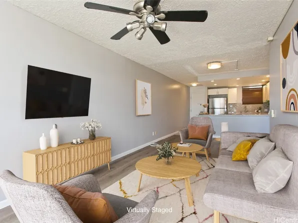 1215 Alexander St APT 502, Honolulu, HI 96826