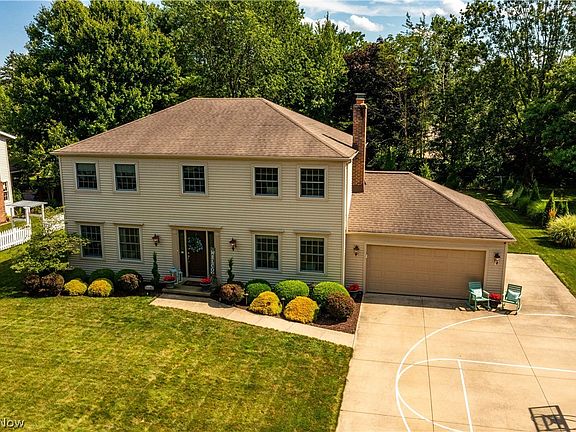 4th image of 31195 Roberta Dr