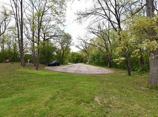 128 Sunset Ct, Twin Lakes, WI 53181