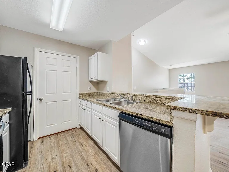 609 Cape Cod Dr — Photo 12