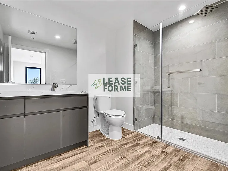 1538 S Wilton Pl #201 — Photo 20
