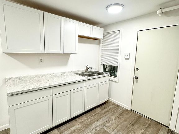 4th image of 192 Main St #1R
