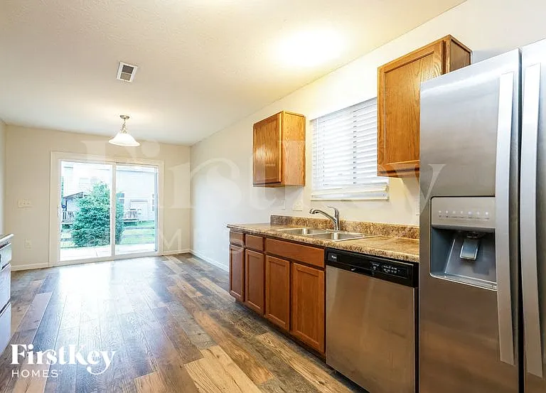 2604 Tealwater Trail Dr — Photo 6