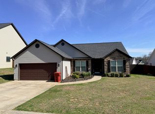 1432 Hammett Rd, Johnson City, TN 37615