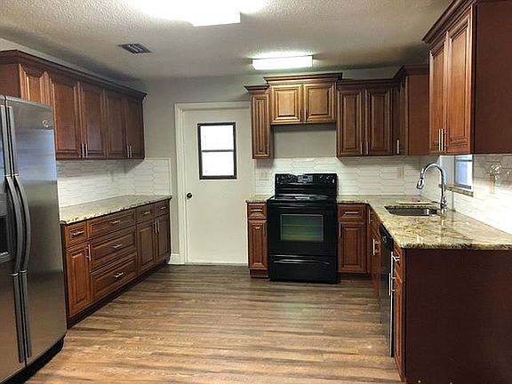3rd image of 4876 County Road 114