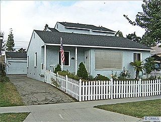 1st image of 5619 Dunrobin Ave