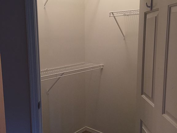 5th image of 3550 E Covenanter Dr