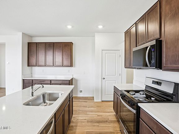 5th image of 1795 E MCENTEE Lane