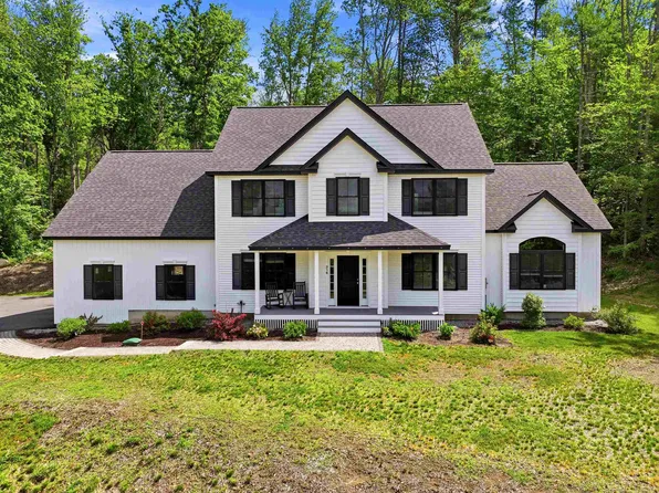 316 Montelona Road, Goffstown, NH 03045
