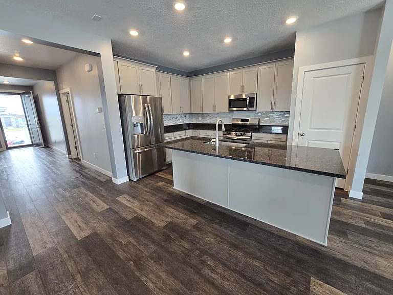194 W Sugarbowl Cir — Photo 3
