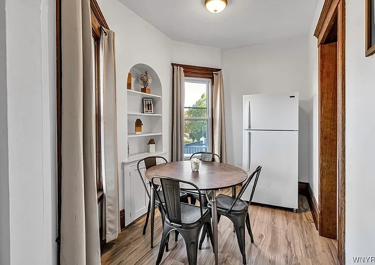 417 W Delavan Ave #2 — Photo 4