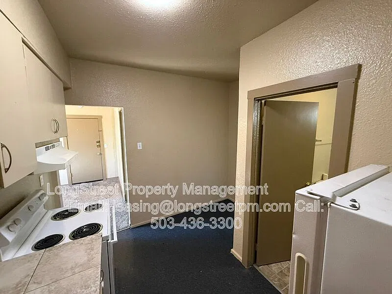 2 bed, 1.0 bath, $1,395 — Photo 3